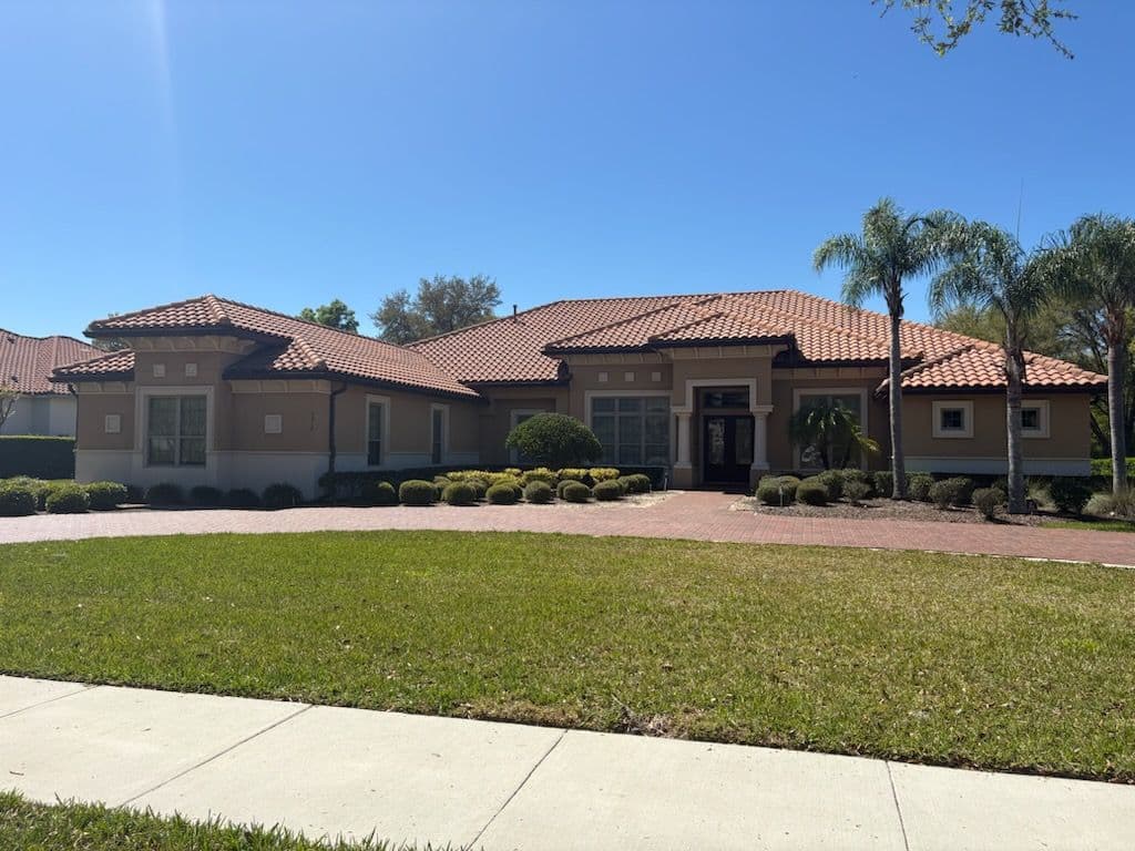 Gallery photos for House Transformation with Roof Cleaning in Sanford, FL: Image #1