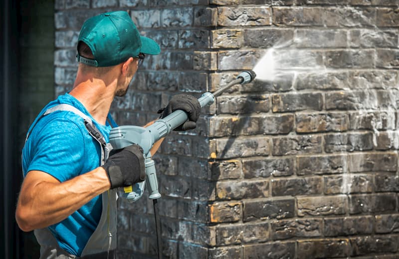 Make Your Business Inviting With Commercial Pressure Washing